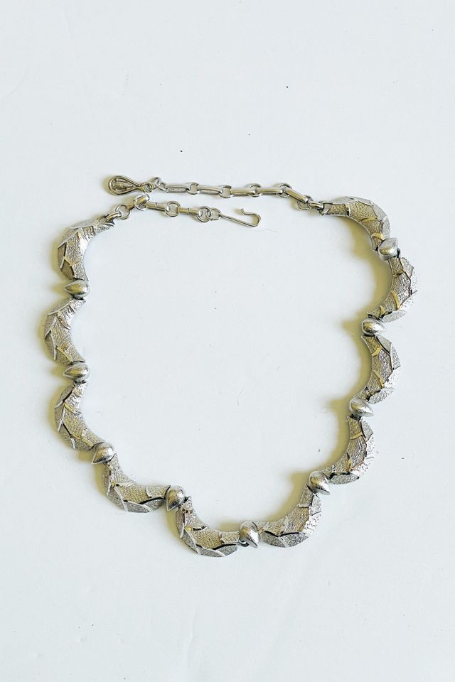 Vintage Coro Textured Scallop Silver Choker Necklace Selected by FernMercantile
