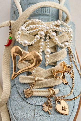 Shoe Charm & Pin Pack At Free People In Heart Bow