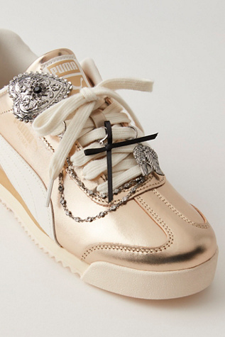 Shoe Charm & Pin Pack
