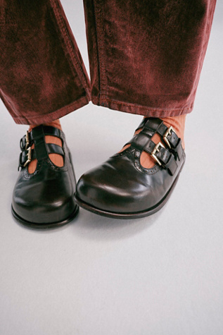 Shoreditch Buckle Mules by Free People in Black, Size: US 8