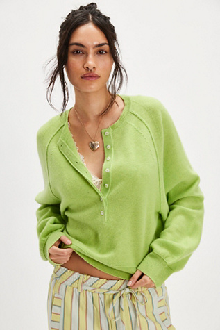Porta Cashmere Henley by Free People in Green, Size: XL