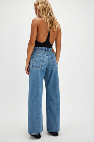 Levi's XL Straight-Leg Jeans - thumbnail 2