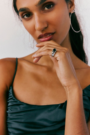 Artistry Pinky Ring product page