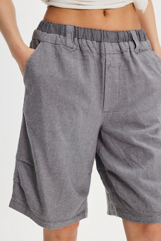Blakely Trouser Shorts par Free People en Combinaison Grise, pour femme