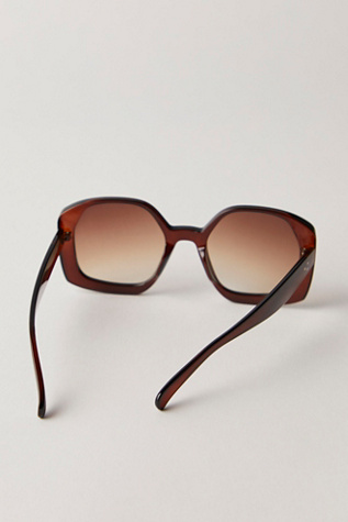 Adriana Oversized Sunnies