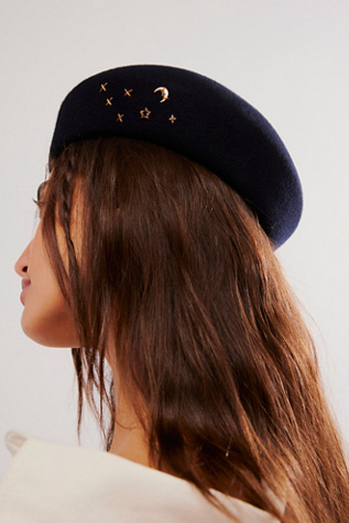 Selene Celestial Beret