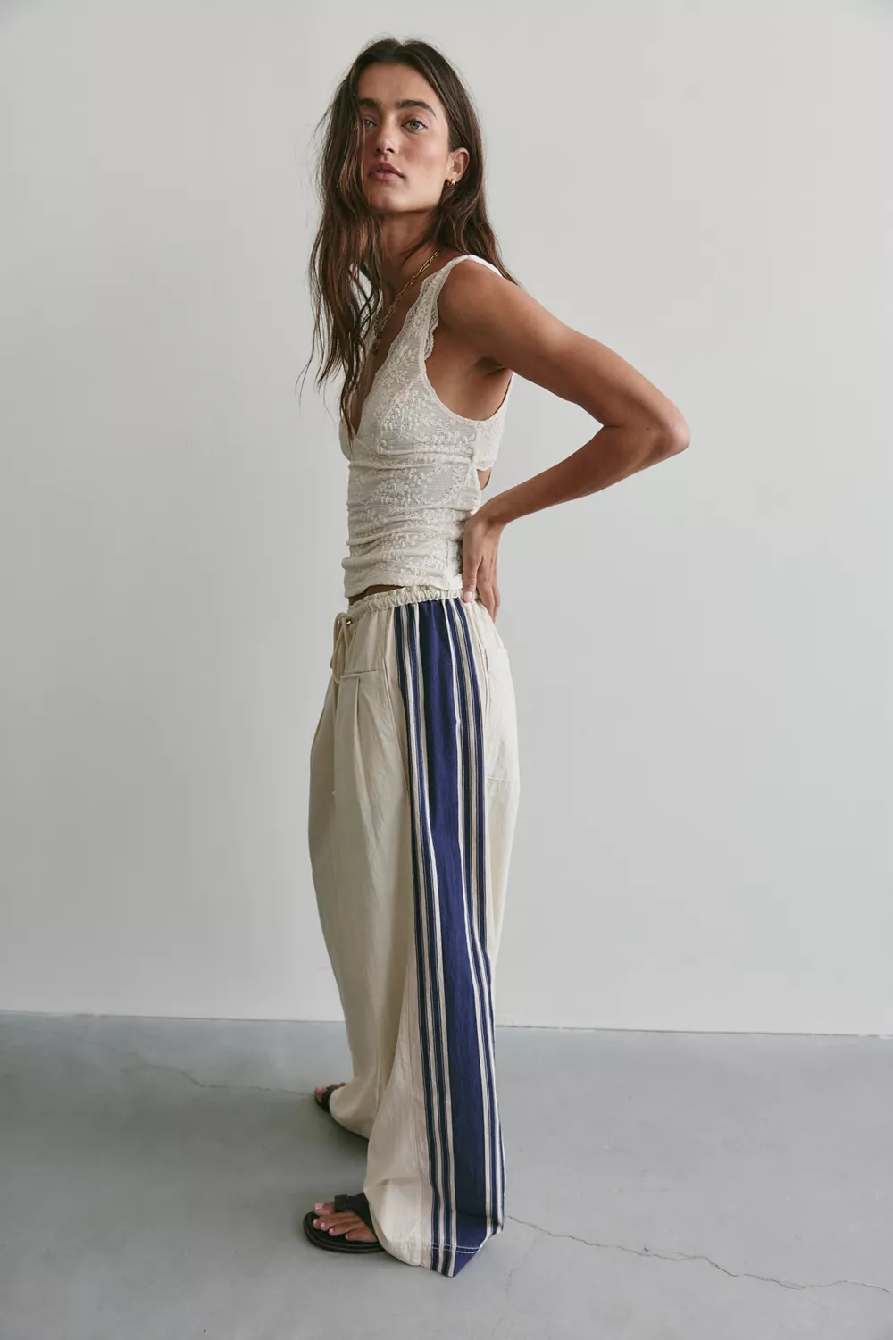 Hudson Canyon Side Printed Pull-On Pants