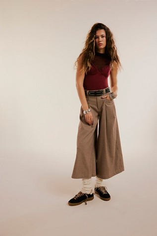 Amara Cropped Wide-Leg Pants