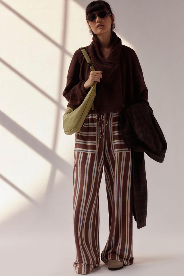 Pull Pluma #3