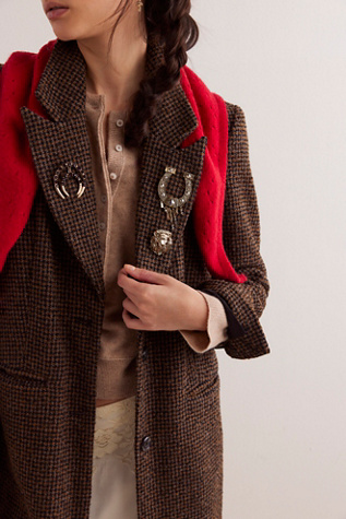 Amarillo Brooch at Free People in Gold