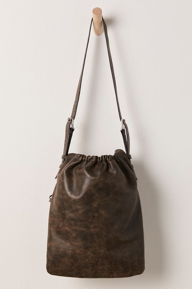 Tyra Bucket Bag #1