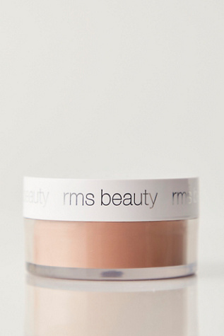 RMS Beauty Hydra Setting Powder at Free People in Hydra Setting Powder Deep