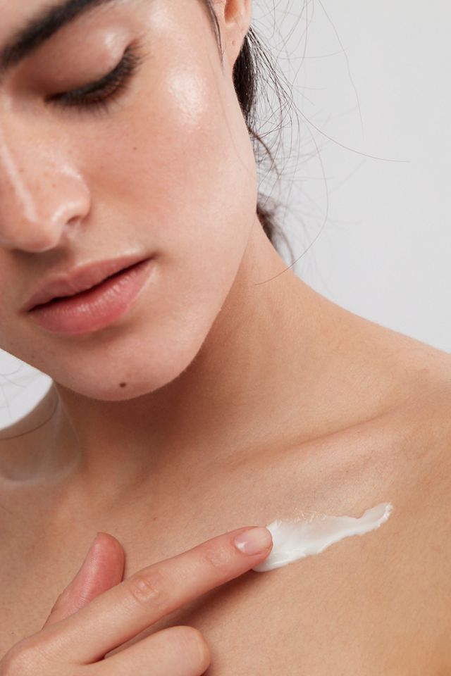 Facile Barely There Lightweight Moisturizer #4