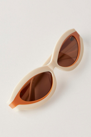 Karen Walker Hana Sunnies At Free People In Vintage Clear/Dusty Pink