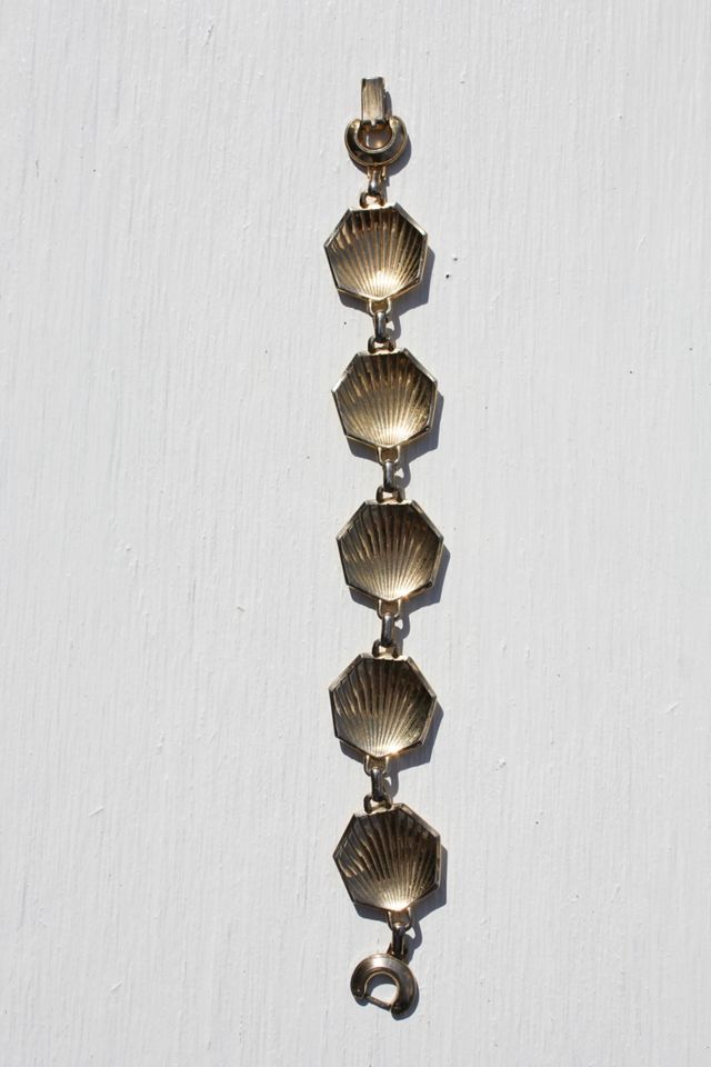 1980s Gold Shell Chain Bracelet Selected By Moons + Junes Vintage #2