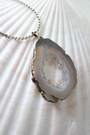 Vintage Silver Druzy Agate Geode Pendant Necklace Selected By Moons + Junes Vintage