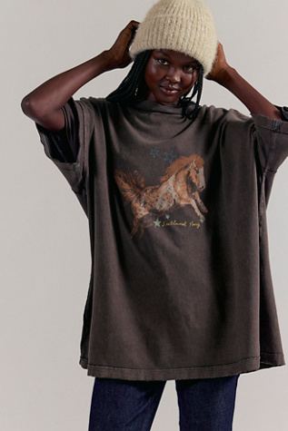 We The Free Farm Friends Tee