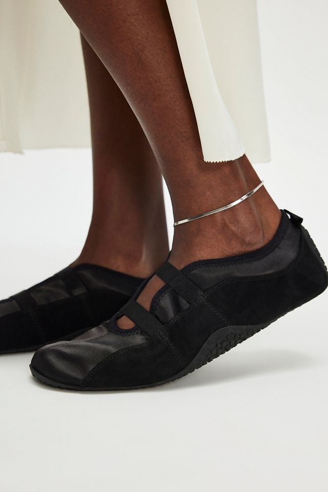 Sporty ballet flats store
