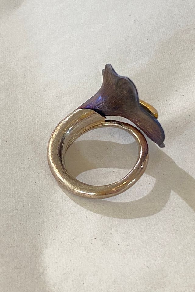 Janusz Szkutnik Calla Lily Sterling Silver Titanium and Gold Ring Selected by The Curatorial Dept. #2