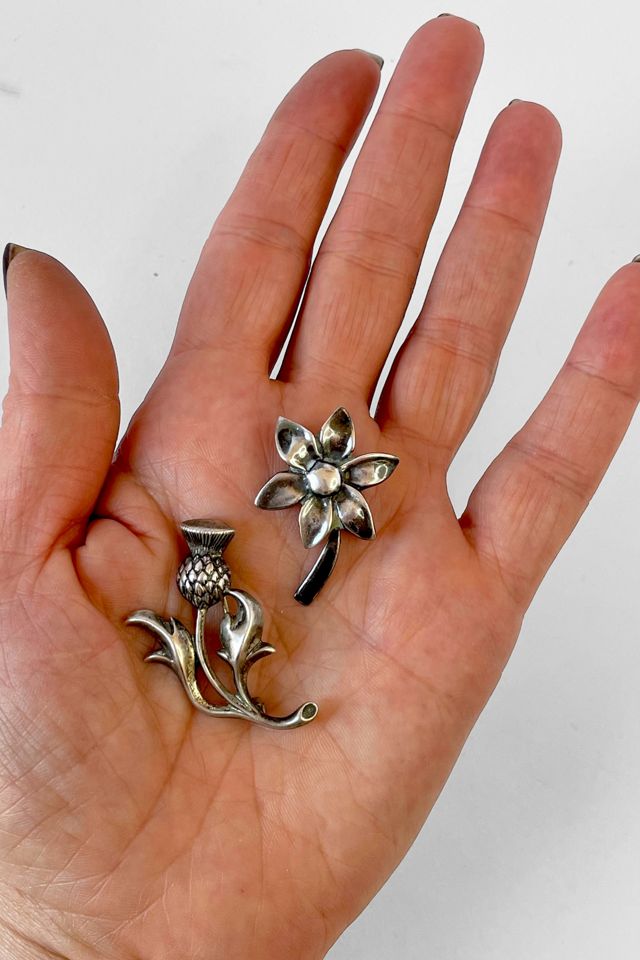 Two Tiny Vintage Silver Flower Pins Selected by MARMALADE #1
