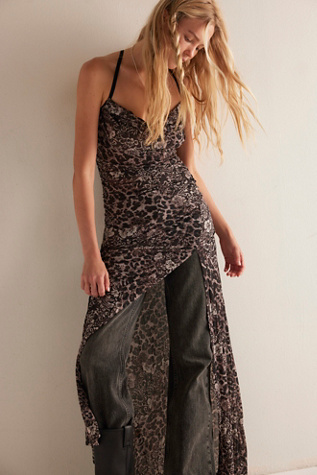 Concrete Jungle Maxi Slip