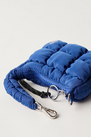 Женская сумка FP Movement Quilted Micro Pouch, цвет: Синий, вариант 1 — фото 4
