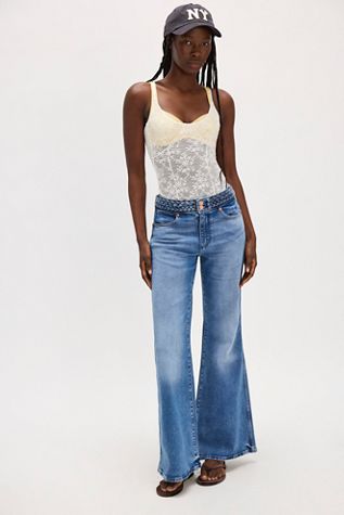 Wrangler Mid-Rise Flare Jeans