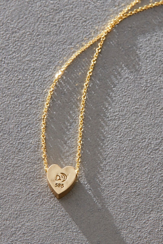 Sirciam Mini Heart Necklace