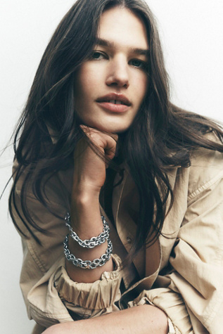 Lana Lock Heart Bracelet product page