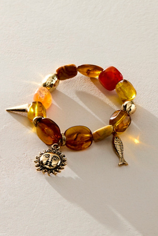 Leon Bracelet at Free People in Tigers Eye