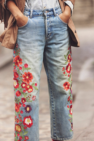 We The Free Willow Floral Embroidered Jeans at Free People in Light Wash, Size: 24