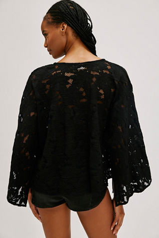 Romona Lace Kimono