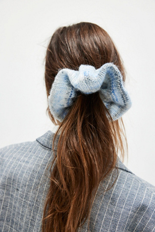 Nina Jumbo Scrunchie