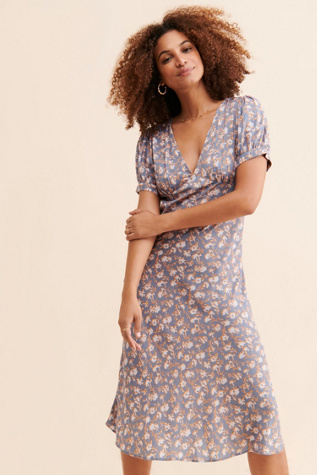 Jen's Pirate Booty Daisy Printed Midi Dress