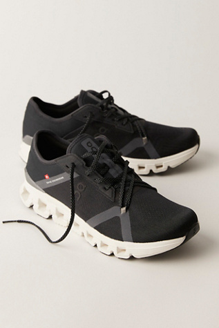 On Cloud X 4 AD Sneakers
