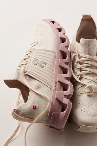 Baskets On Cloudswift 4