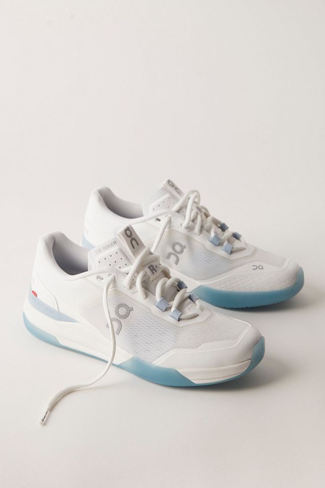 On Roger Advantage Pro Sneakers #1