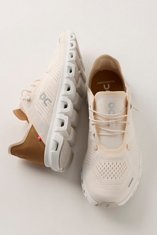 On Cloud 6 Coast Sneakers