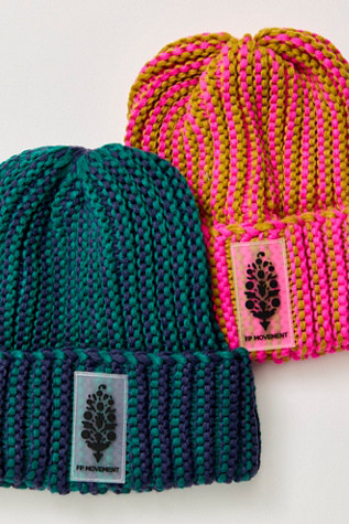 Apres Ski Knit Beanie