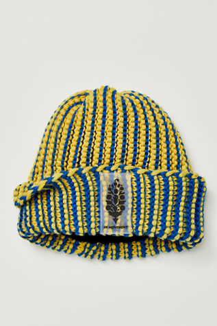 Apres Ski Knit Beanie