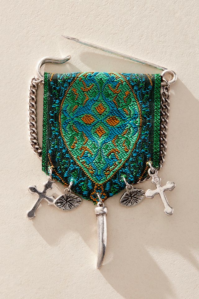 Heirloom Brooch #2