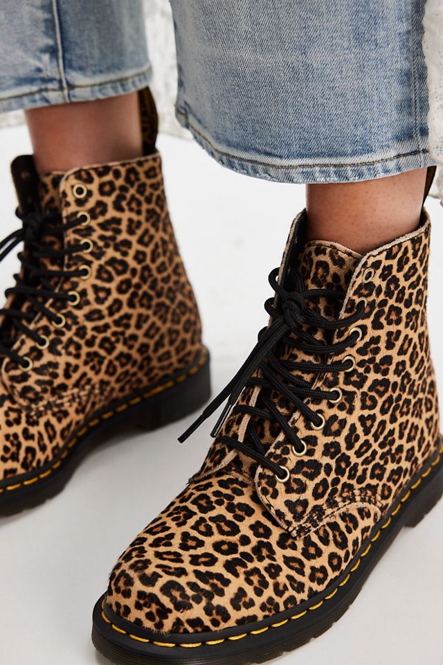Bottes à lacets Dr. Martens 1460 Pascal poil On #1