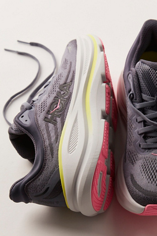 Baskets Hoka Bondi 9