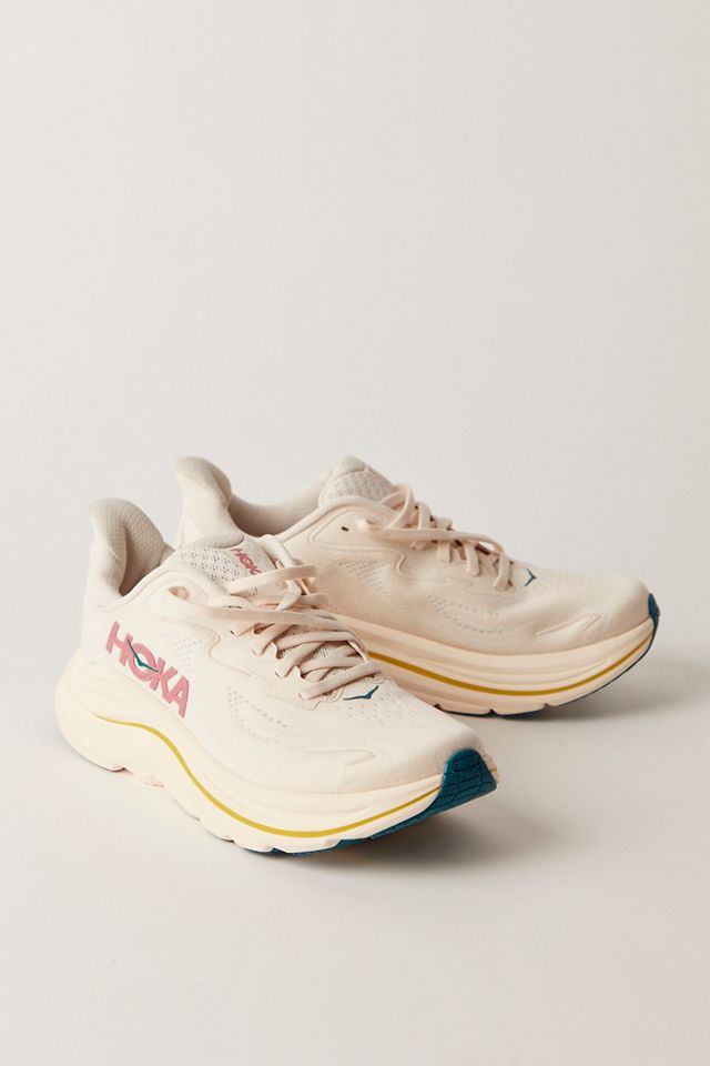 Hoka® Clifton 10 Sneakers