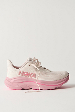 Hoka® Clifton 10 Sneakers