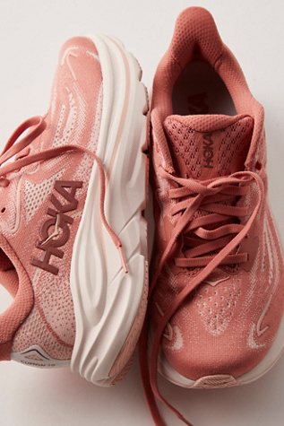 Hoka® Clifton 10 Sneakers