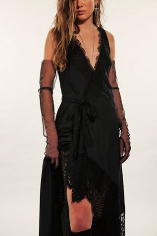 black and golden dress for women Black and Gold Sequin Evening Dress with V-neck and Sweep/Brush Train Black and Gold / S