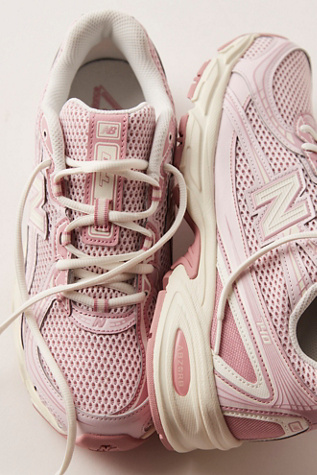 Baskets New Balance 740