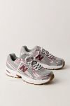 New Balance 740 Sneakers