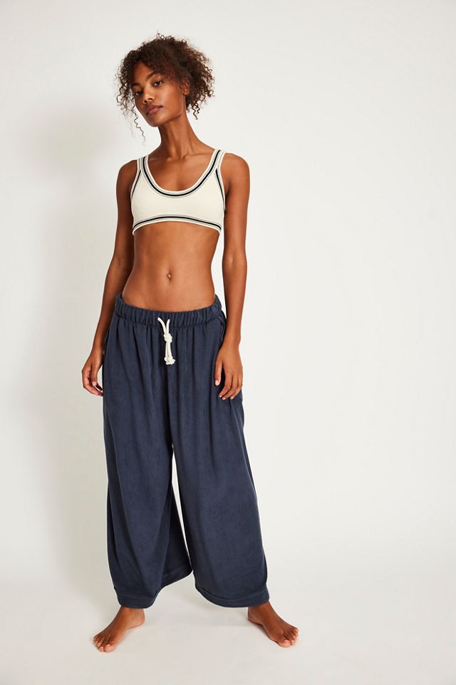 Oversized wide leg pants best sale